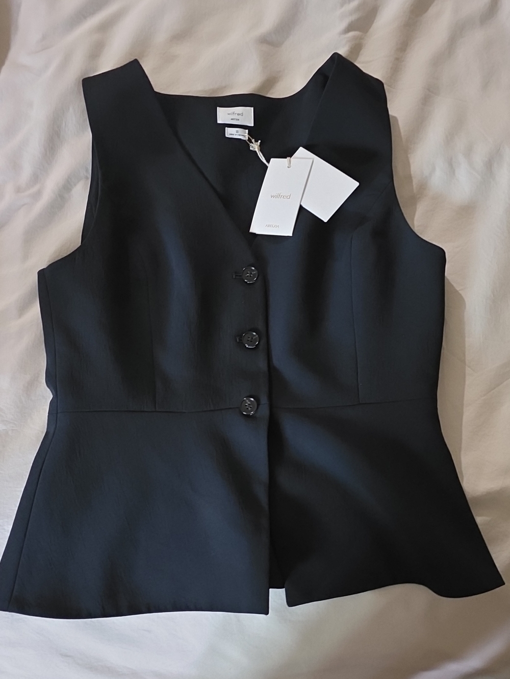 Aritzia Wilfred Catherine Vest Size 10